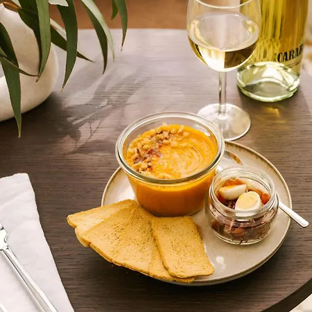 Paseo De Gracia Hotel, Sonder By Marriott Bonvoy