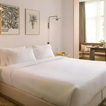 ホテル Paseo De Gracia Hotel, Sonder By Marriott Bonvoy 5*